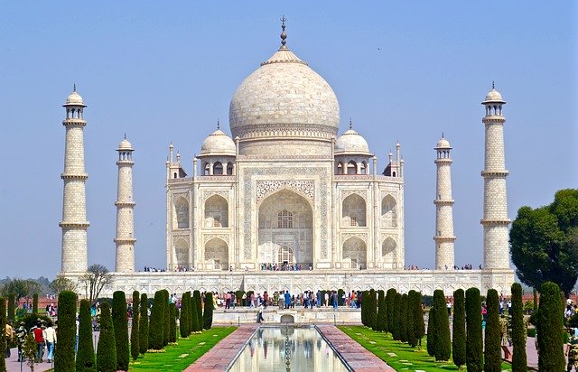 Taj Mahal, Agra, Indie.jpg